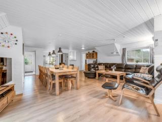 Holiday Home Aagot - 1-7km from the sea by Interhome - 2