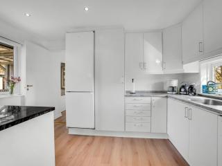 Holiday Home Hane - 750m from the sea by Interhome - 3