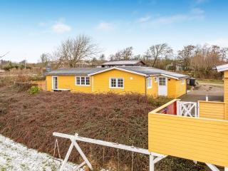 Holiday Home Ung - 650m to the inlet by Interhome - 2