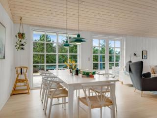 Holiday Home Toska - 3km from the sea by Interhome - 2