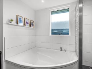 Holiday Home Carlie - 250m to the inlet by Interhome - 2