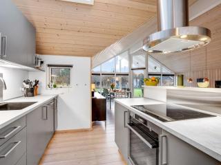 Holiday Home Annielle - 500m from the sea by Interhome - 7