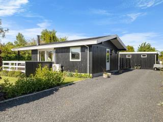 Holiday Home Bjart - 150m from the sea by Interhome - 2