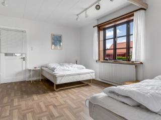 Apartment Jantje - 200m from the sea by Interhome - 2