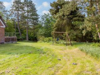 Holiday Home Ibbe - 3-5km from the sea by Interhome - 4