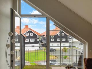 Apartment Ismo - 350m from the sea by Interhome - 8