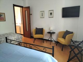 Gianlu Cosy Apartment with AC - 2