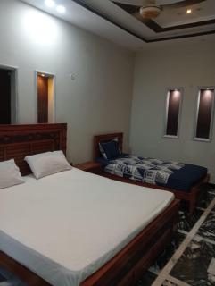 Lavish Residency Guest House Fasial Town - 5