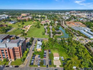2 Bedroom unit near FAMU & FSU - 4