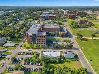 2 Bedroom unit near FAMU & FSU - 1