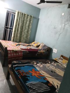 Nagamma guest house - 4