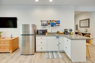 Coastal North Carolina Retreat Half Mile to Beach - 8