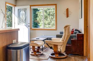 Juneau Apartment - Minutes to Mendenhall Glacier - 5