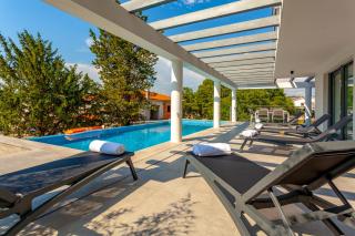 New villa with large pool, sea view, 300 m from the beach - by TRAVELER tourist agency Krk - ID 2191 - 7