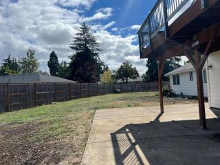 Harlow House - 6