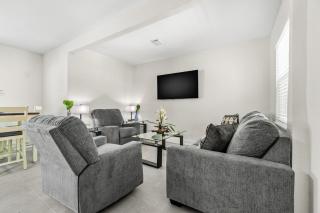 2 BR, Remodeled Pet Friendly Condo, 1 Block to Beach Access, Walkable to Restaurants! Fall Promo for Mondays & Thursdays! - 8