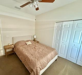 Spacious House with Pool and Hot Tub near Tampa - 8