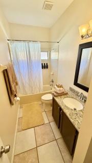 Spacious House with Pool and Hot Tub near Tampa - 6