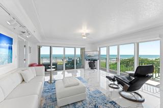 Flores Ocean Suites 402 - 0