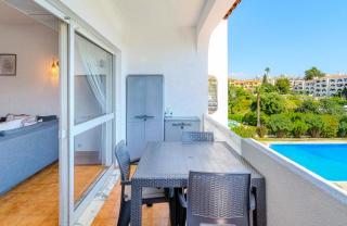 Cozy 1-Bedroom Apartment, Pool, Central Albufeira - 9