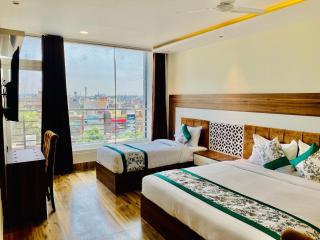 Hotel White Nest Amritsar - 0