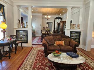 Grits and Grace Inn - 2