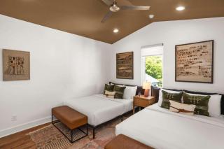 8th Ave South Gem Modern 4BR House Near Nashville Hotspots - 9