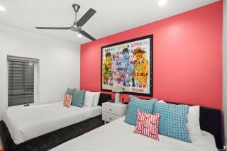POP Art Retreat on Legendary 8th - Walk Everywhere - 3