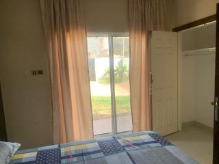Cozy 2BR Bungalow Senegambia - 7