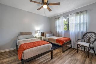 Lovely 2 bedroom near FAMU & FSU - 3