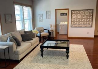 The Loft at Bite Me BBQ - 5