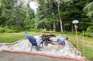 Family-Friendly Home with Furnish Patio in Crystal! - 8