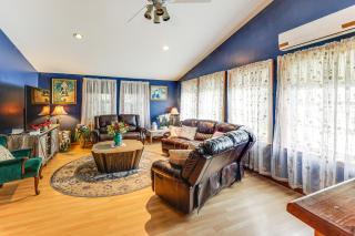 Family-Friendly Home with Furnish Patio in Crystal! - 5