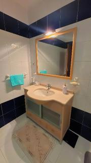 Quarto de Solteiro com varanda centro de Viseu - 6