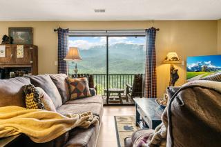 Cozy Fires & Mountain Views, Your Smoky Mountain Escape - 2