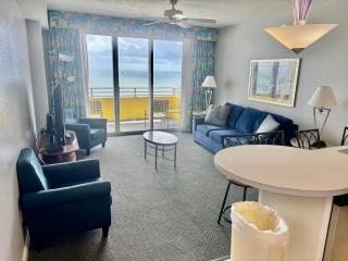 Ocean Walk Resort - Astonishing Ocean Front View - 8