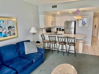 Ocean Walk Resort - Astonishing Ocean Front View - 7