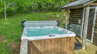 Mountain Top Cabin! Hot tub, Fireplace, Dog Friendly - 7
