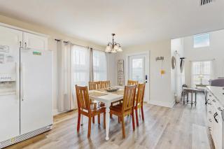 Malibu Beach House - 3