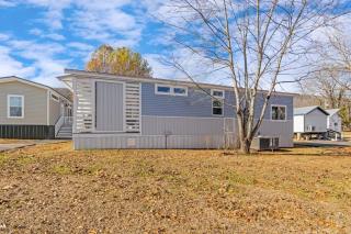 Byrd 7 Nesting Nook - 1