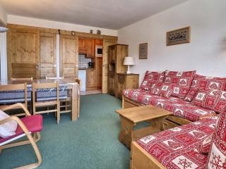 Charmant 2 Pièces Méribel, Skis aux Pieds, WIFI, Animaux Admis - FR-1-182-135 - 0