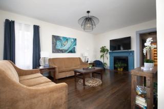4th Ave East Lake Stunner - 3
