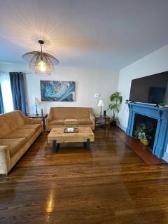 4th Ave East Lake Stunner - 6