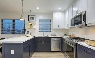 Two Bedroom Duplex Apartment in Venice - 7