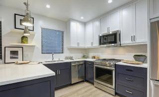 Two Bedroom Duplex Apartment in Venice - 6