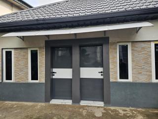 Hen-Cap Apartment Services - 7