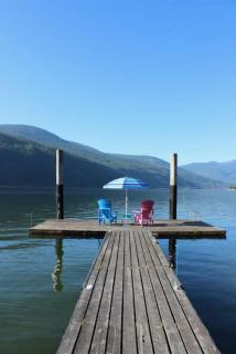 Beach front cabin near Nelson, BC - 9