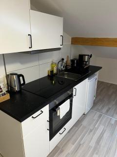 CityStay Bergisch Gladbach Apartments & Rooms - 2