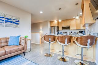 Pacific Peek One - OceanView - EV Charger - Pet OK - 8