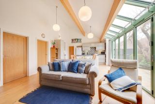 Pippins Lodge - 3